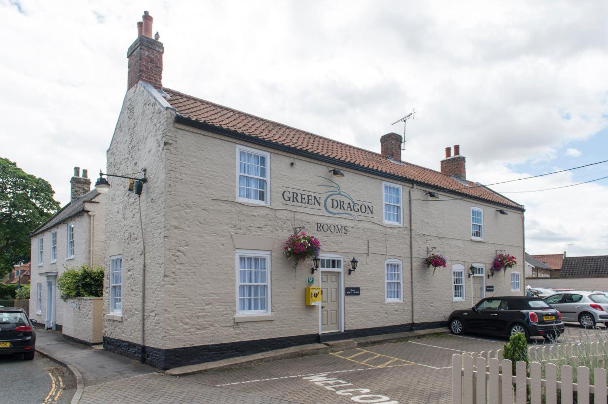 Green Dragon, Welton By Marston'S Inns 사우스케이브 외부 사진